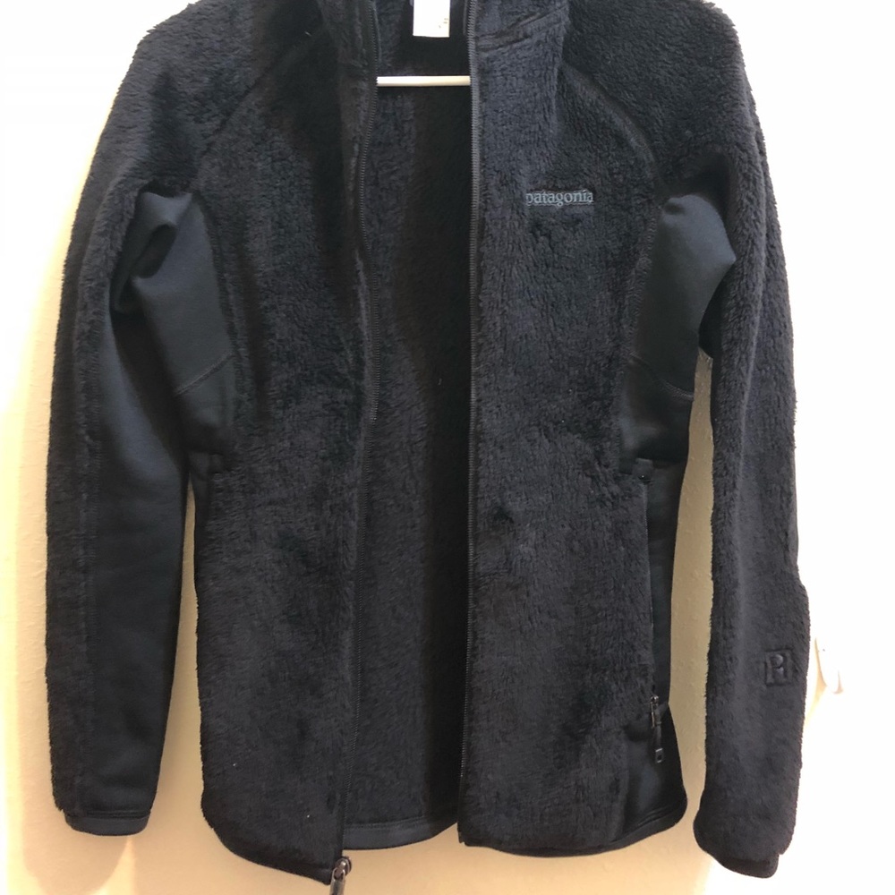 Black furry Patagonia jacket XS